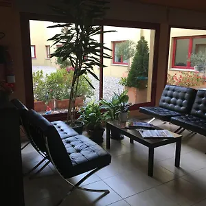 https://hotel-jonquera.catalonia-hotels.com
